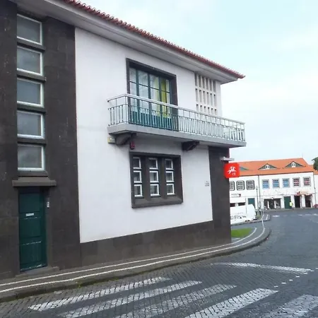 Casa Do Pico * מדלנה